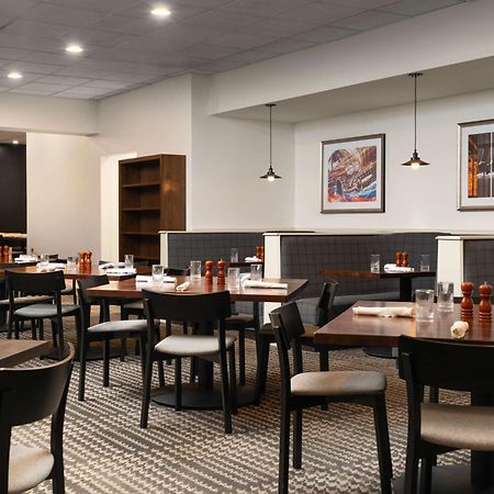 Doubletree By Hilton Pittsburgh Airport Ξενοδοχείο Moon Township Εξωτερικό φωτογραφία