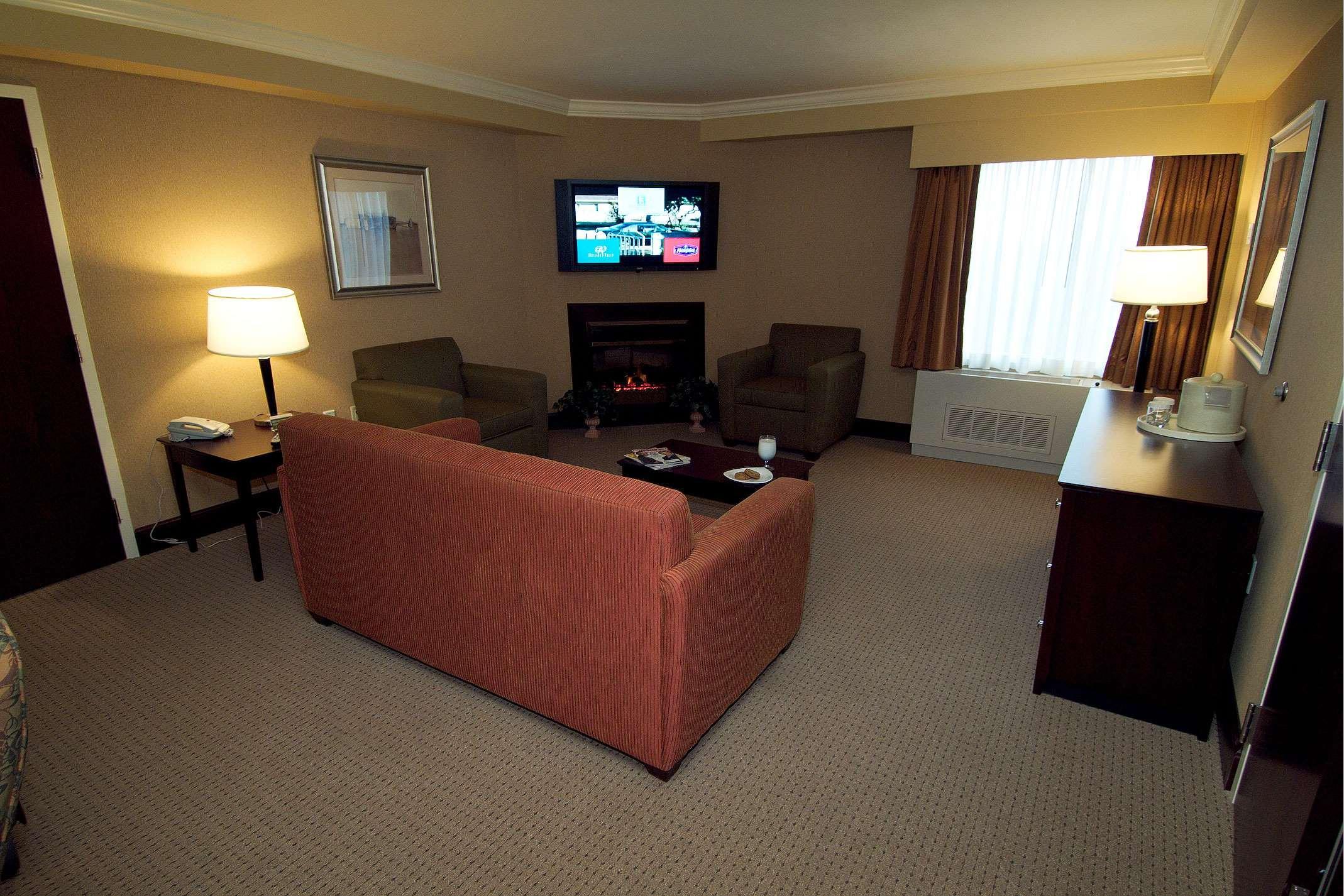 Doubletree By Hilton Pittsburgh Airport Ξενοδοχείο Moon Township Εξωτερικό φωτογραφία
