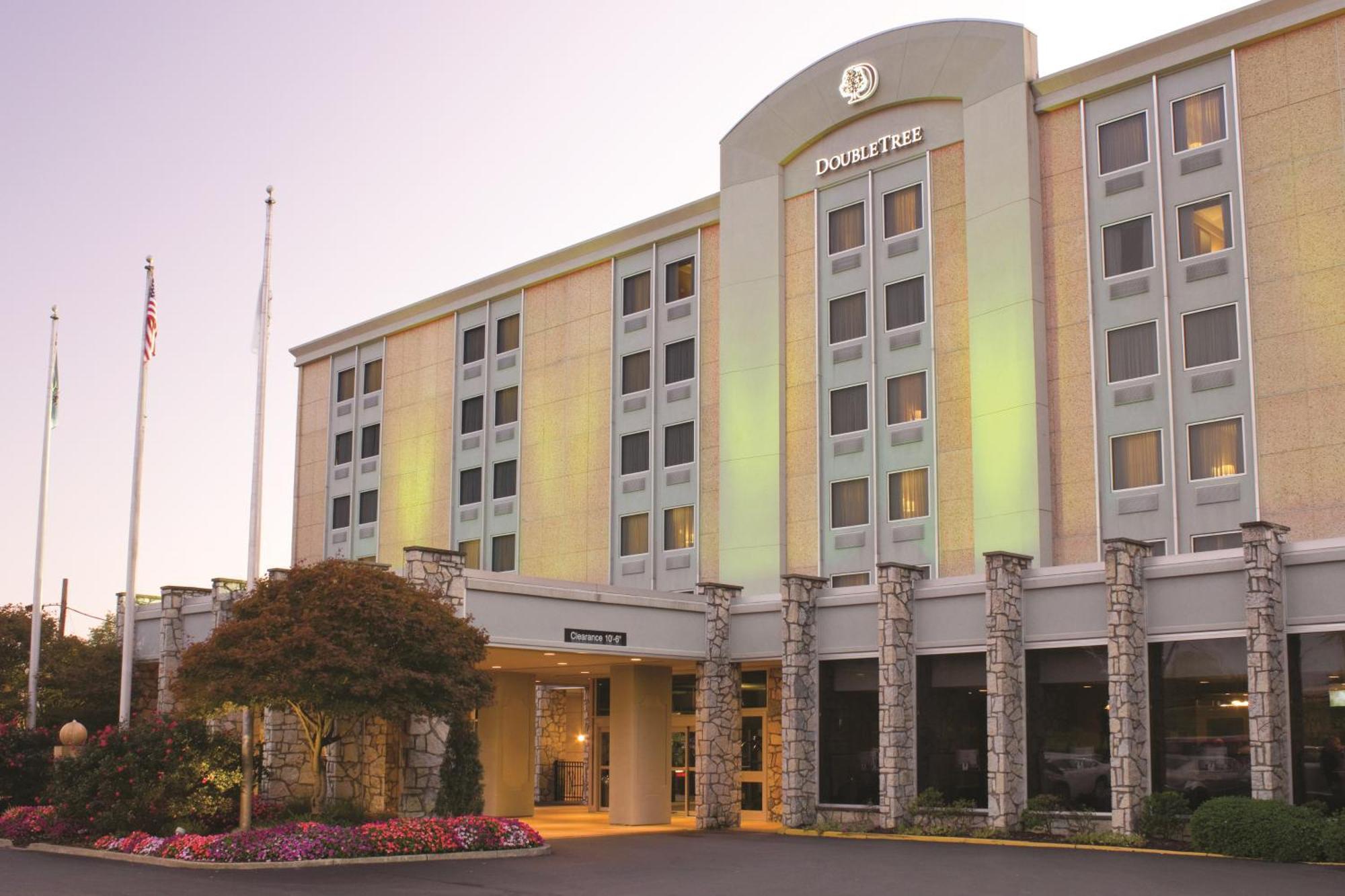Doubletree By Hilton Pittsburgh Airport Ξενοδοχείο Moon Township Εξωτερικό φωτογραφία