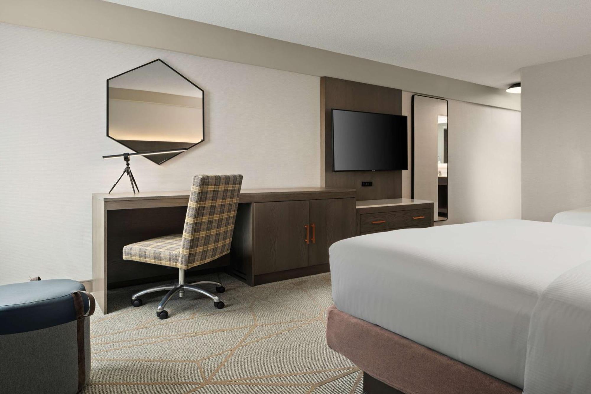 Doubletree By Hilton Pittsburgh Airport Ξενοδοχείο Moon Township Εξωτερικό φωτογραφία