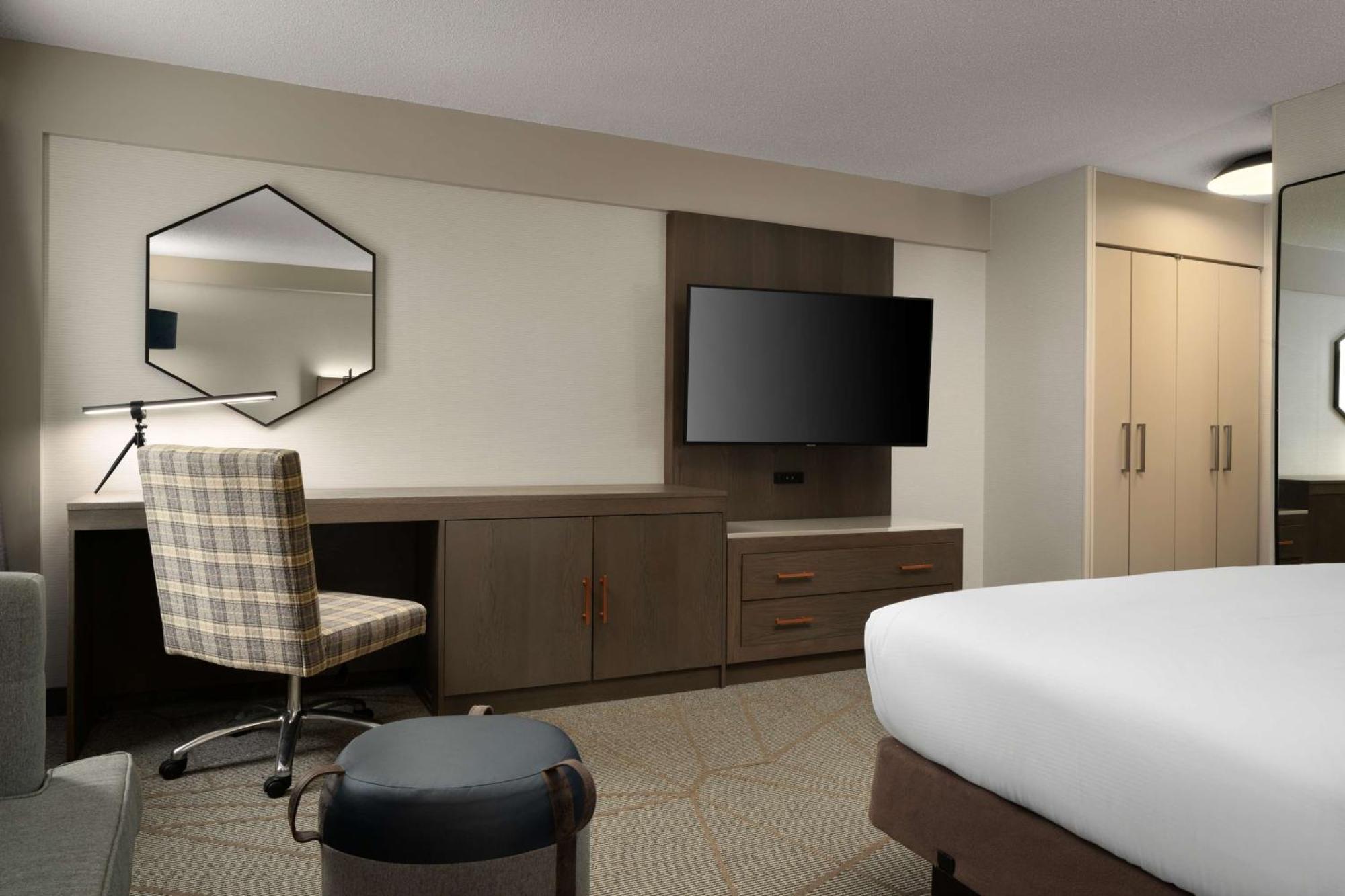 Doubletree By Hilton Pittsburgh Airport Ξενοδοχείο Moon Township Εξωτερικό φωτογραφία